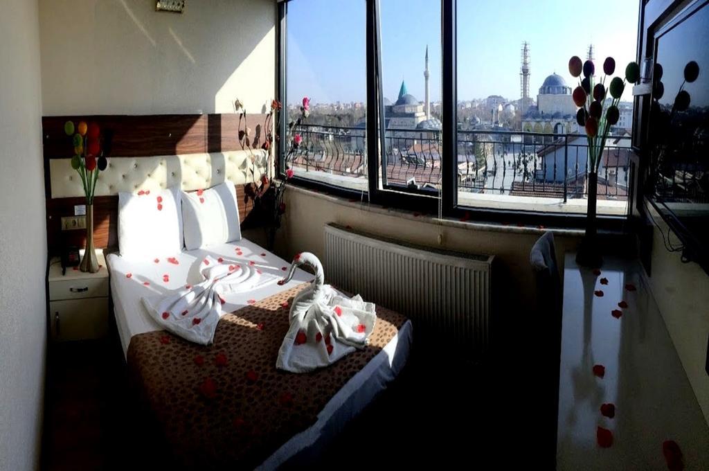 Mesnevi Hotel Konya Eksteriør billede
