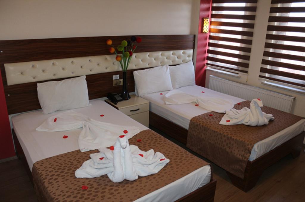 Mesnevi Hotel Konya Eksteriør billede